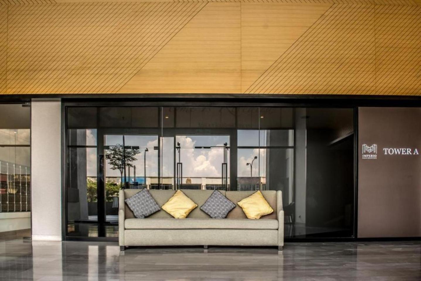 Imperio Residence Melaka Esterno foto