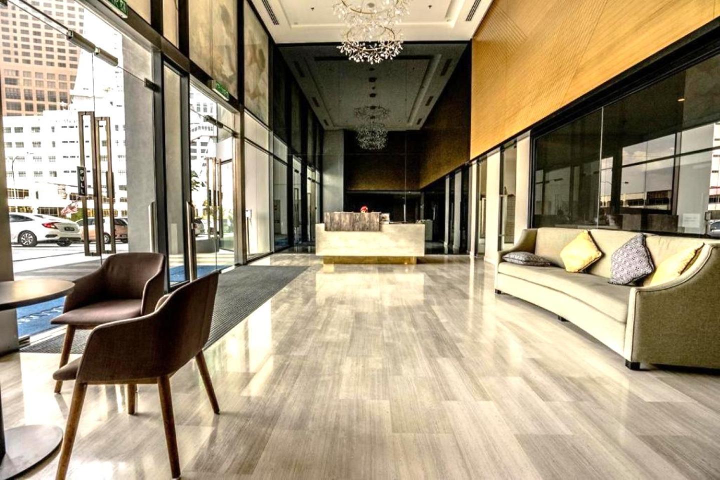 Imperio Residence Melaka Esterno foto