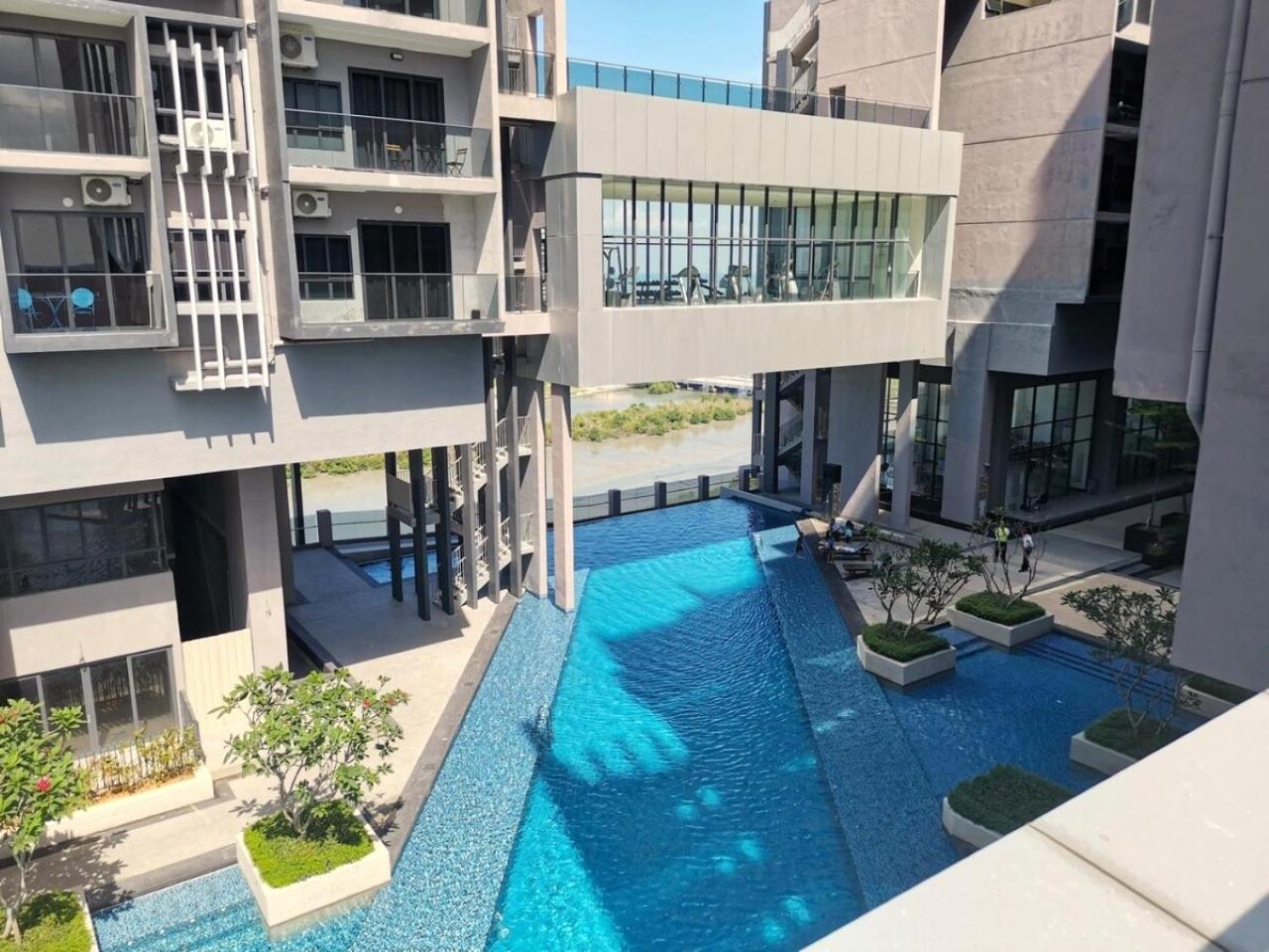 Imperio Residence Melaka Esterno foto