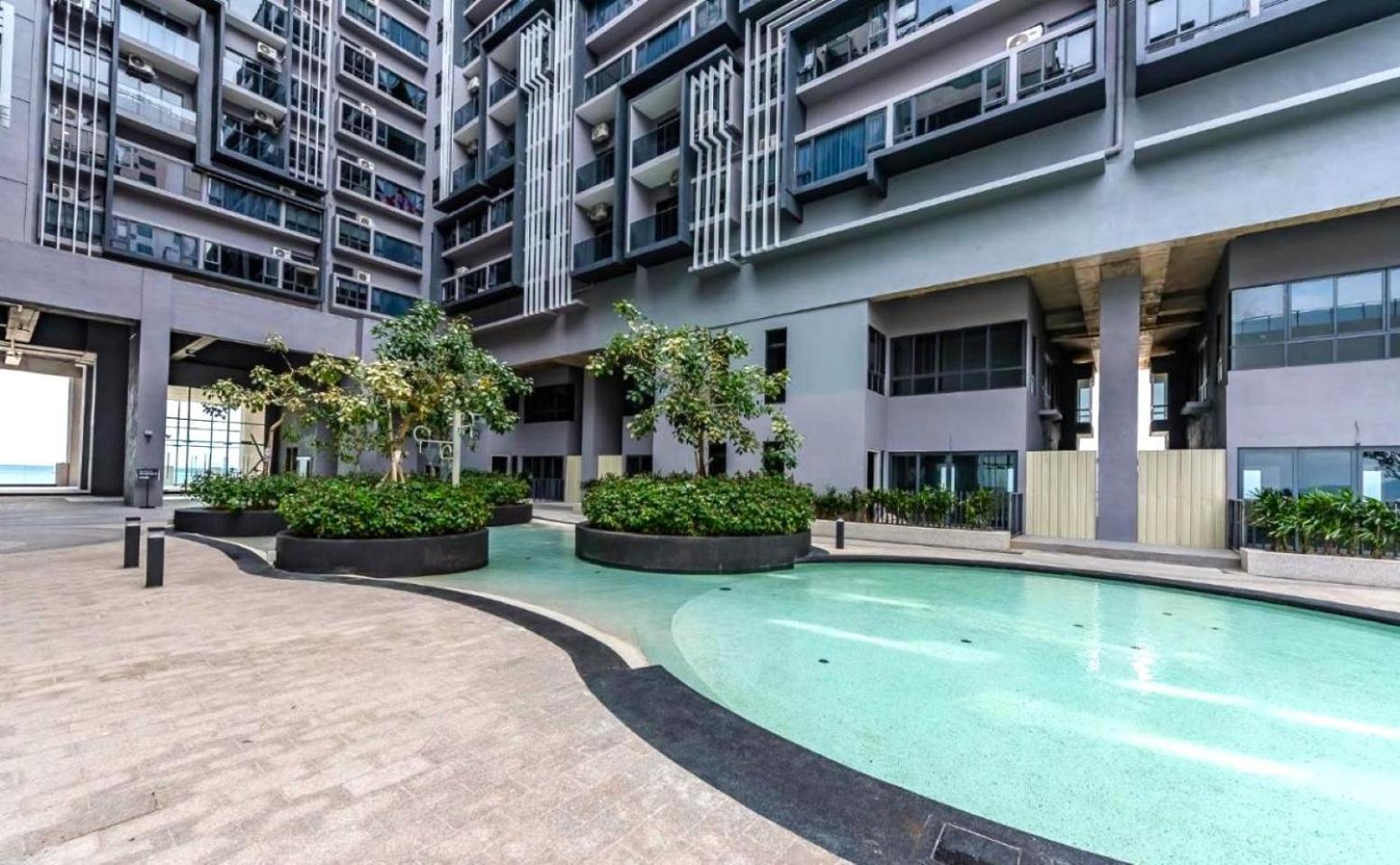 Imperio Residence Melaka Esterno foto
